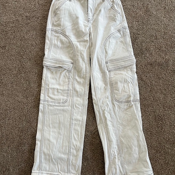 Low Rise Cargos - Picture 3 of 4